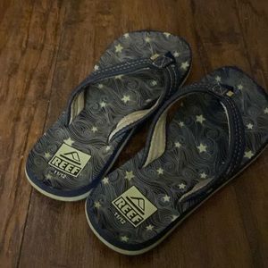 Youth Reef flip flops size 11/12